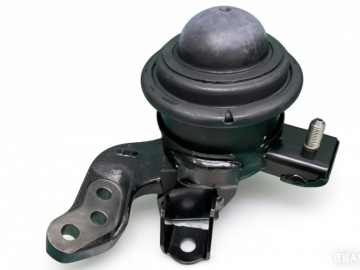 1C00637 Suzuki 11610-72L10 Eng...